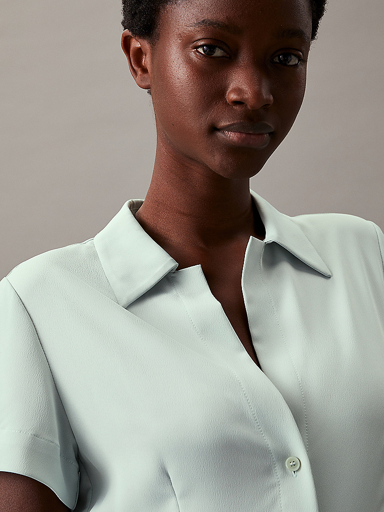 Robe-chemise relaxed en crêpe - CALVIN KLEIN