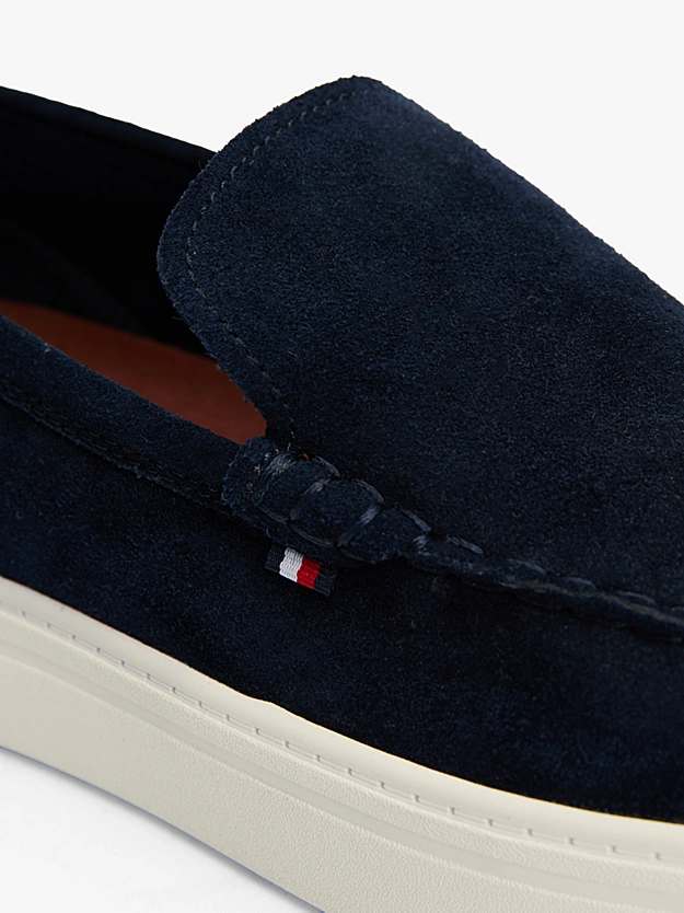 Mocassins Slip-on emblématiques en daim - TOMMY HILFIGER