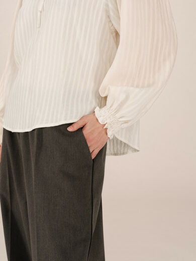 Blouse manches longues avec encolure à nouer - Grace&Mila