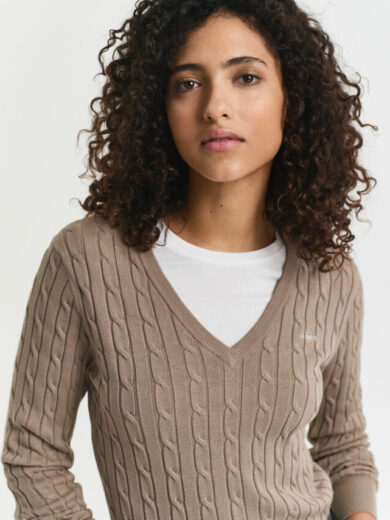 Pull col V en maille de coton stretch à torsades - GANT